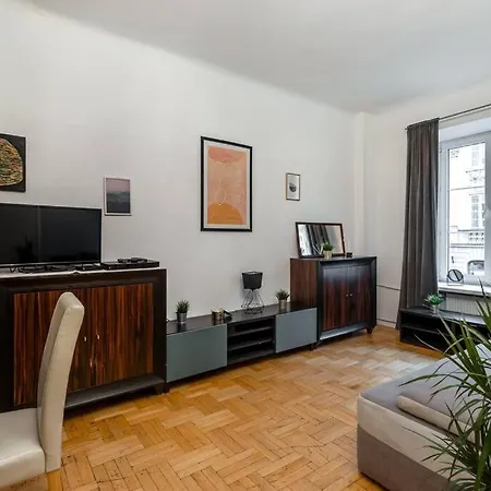 Close-central - Great Location- Stays- Freta Warsaw