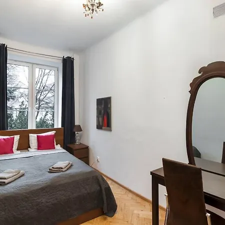 Apartment Close-central - Great Location- Stays- Freta Warsaw